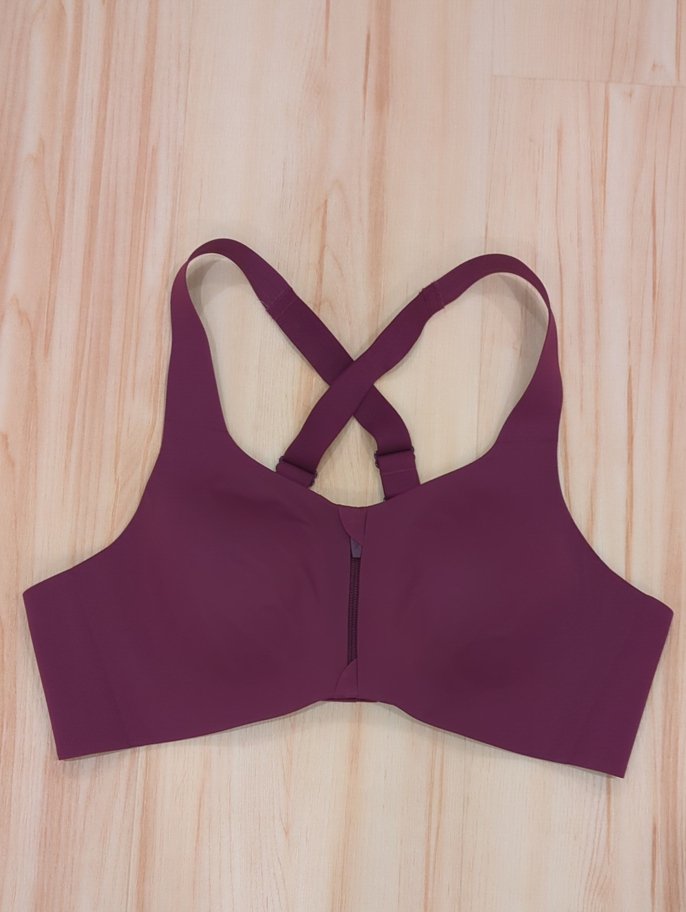 knix Front-Zip Crossback Sports Bra - Plum Berry